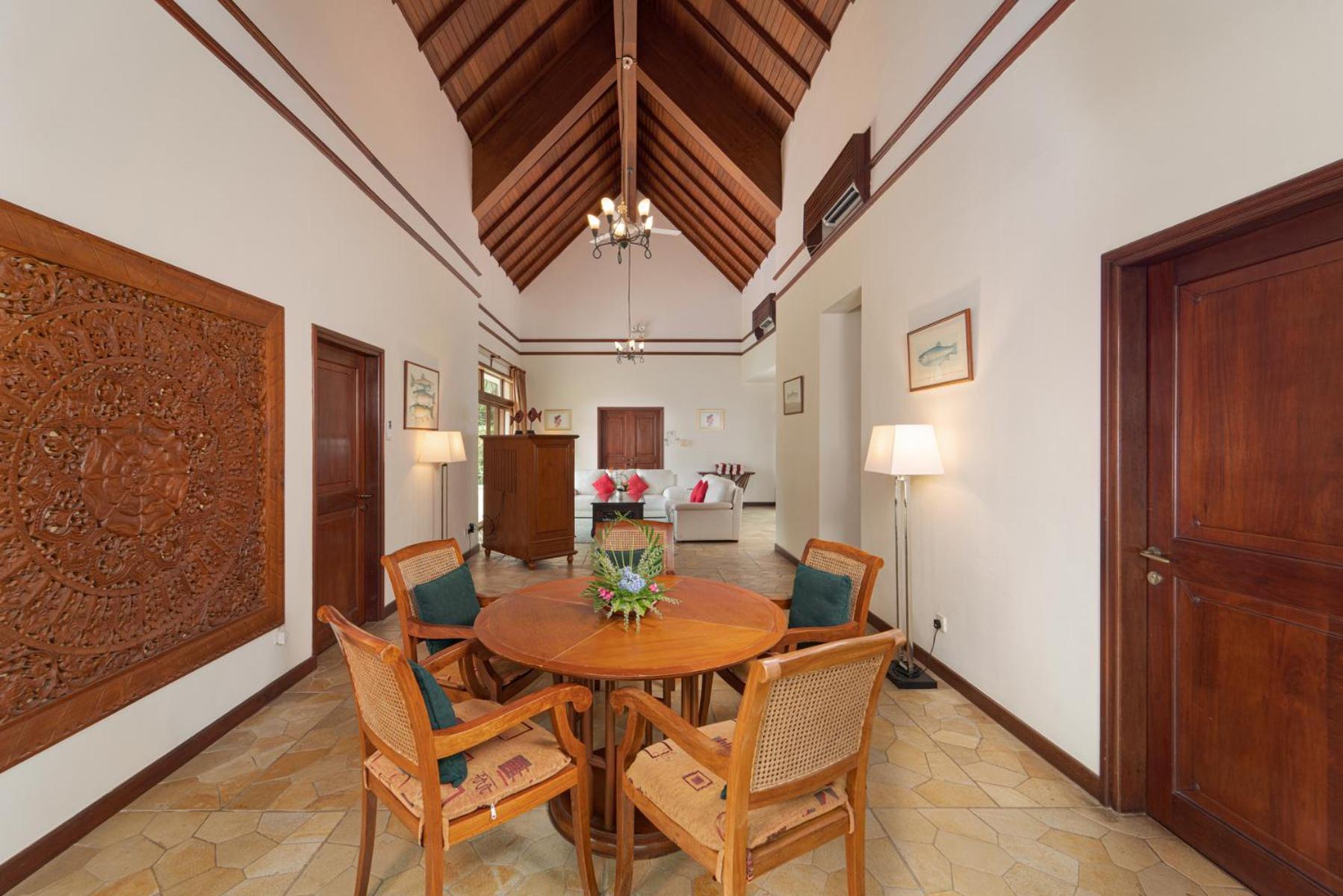 Indra Maya Pool Villas Lagoi Exterior photo