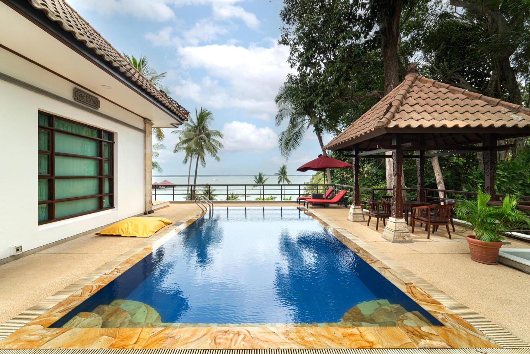 Indra Maya Pool Villas Lagoi Exterior photo